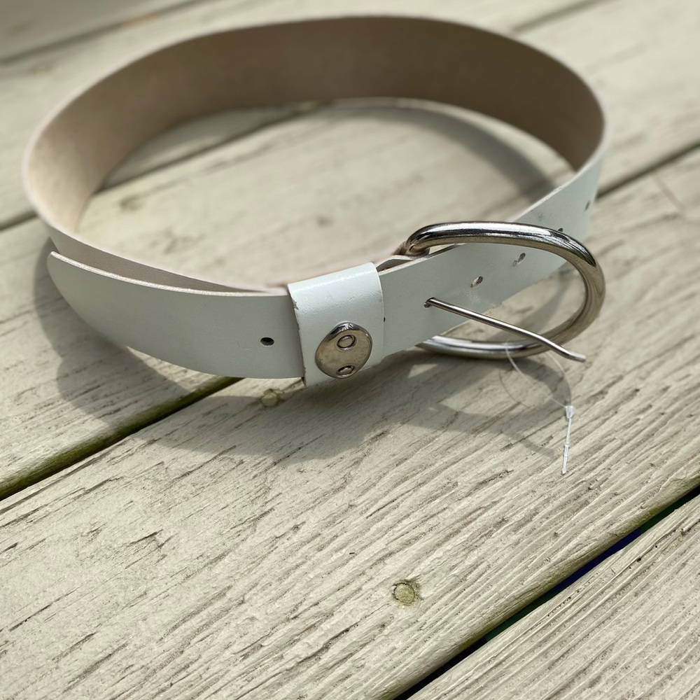 NWOT Cream color 2”W vegan belt with silver buckle Size: S/M (fits 24”30” waist)